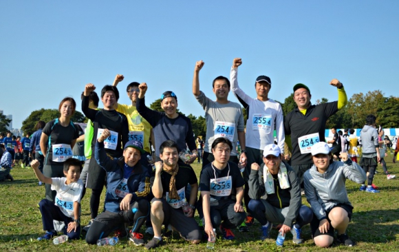 3チーム15人で15km（5区間）のコースを完走した